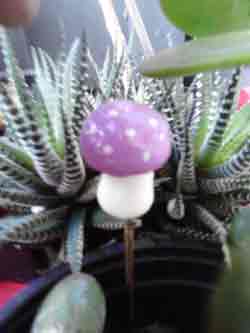 Lavender Mushroom Plant Pot Poker, CustomPokersAndMore